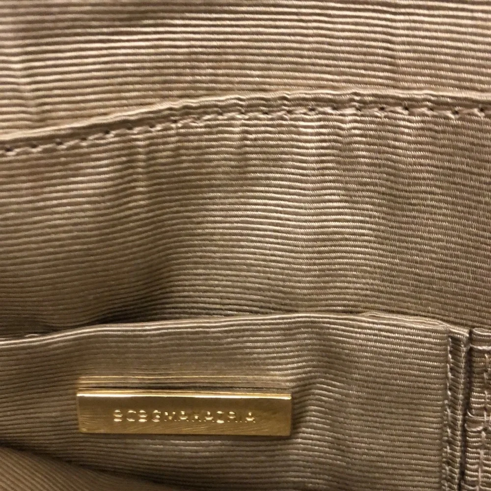 BCBGmaxazria Gold SHIMMER SHOULDER BAG/Clutch bag classy party night out